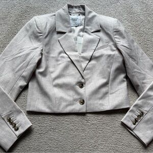 NWT Abercrombie & Fitch Cropped Blazer Cream Sand Jacket Long Sleeve 2 Buttons S